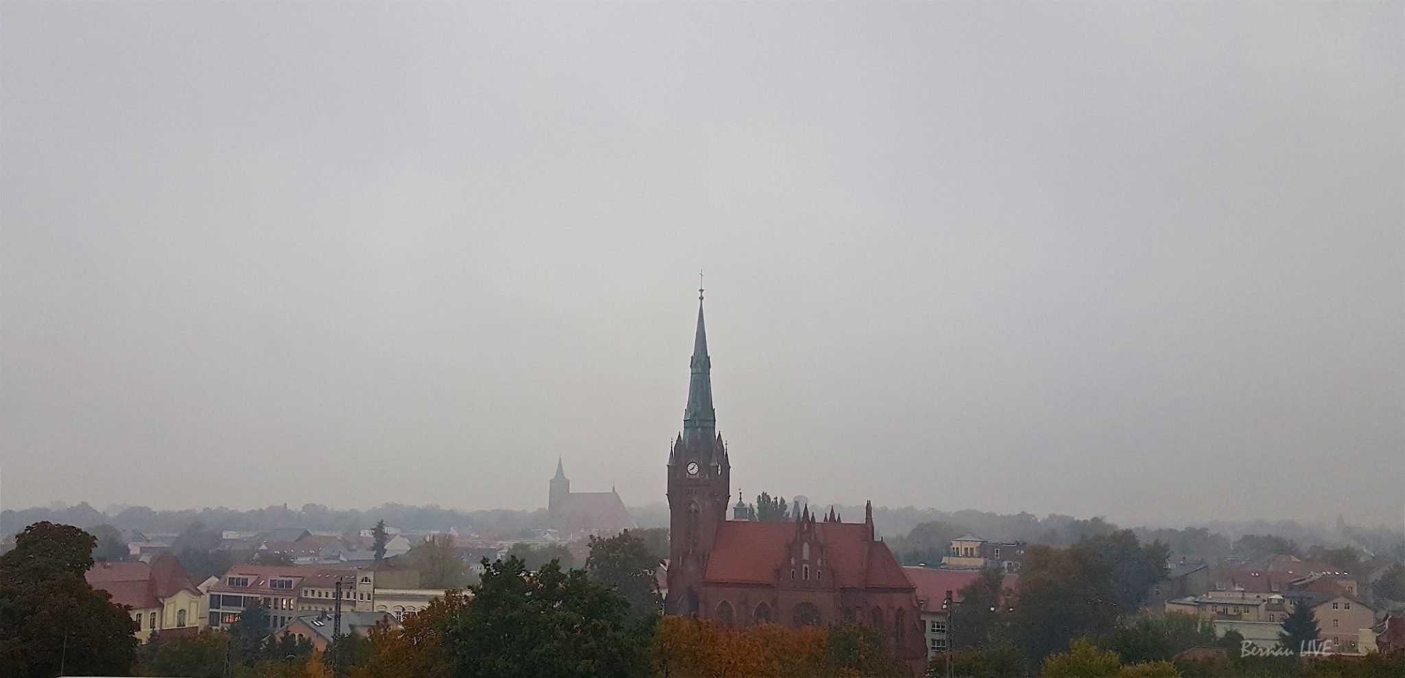 Bernau, kurz nach 8 - guten Morgen - mehr war heute nicht zu holen 31 Bernau - Barnim: Guten Morgen und willkommen in der neuen Woche!