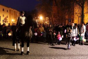 Heute leider keine Martinsumzüge in und um Bernau 20 Martinsumzug in Bernau und Ladeburg - Fotos und Video