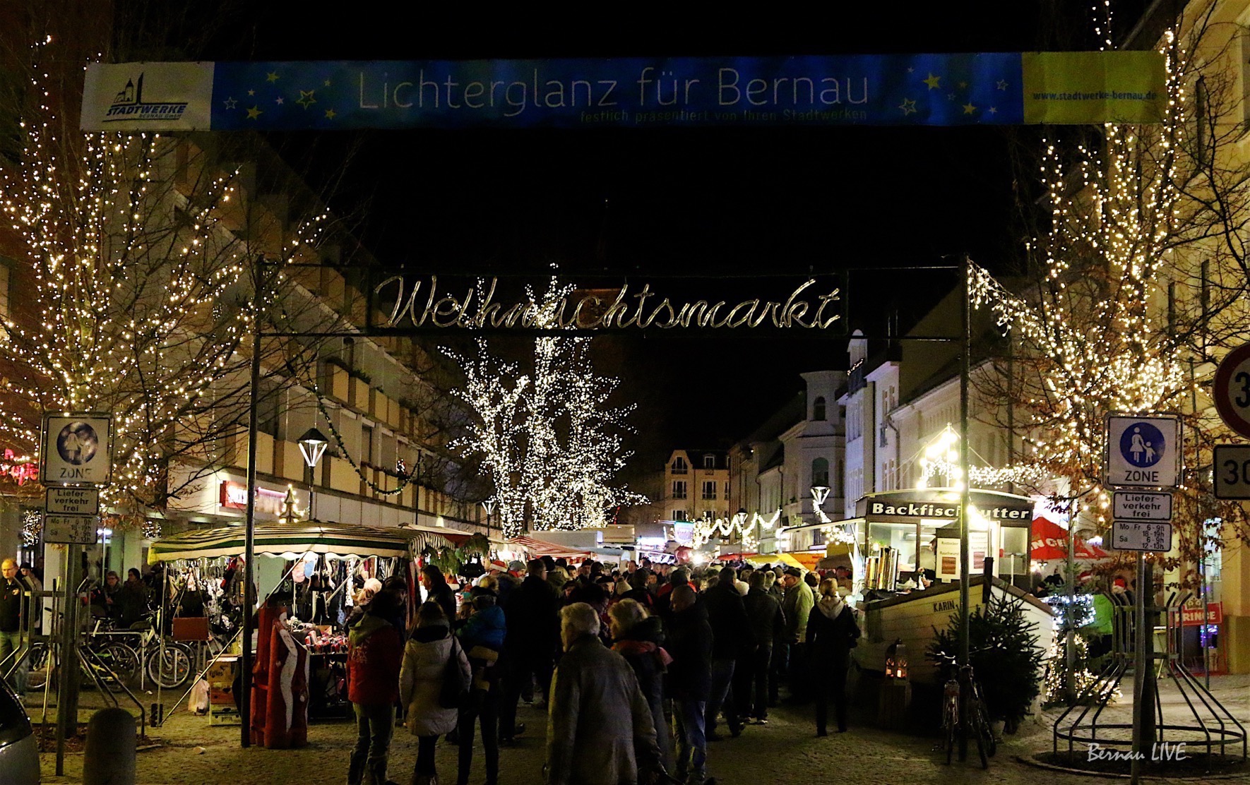 Weihnachtsmarkt Bernau - Einige Bilder zum Abend im Video