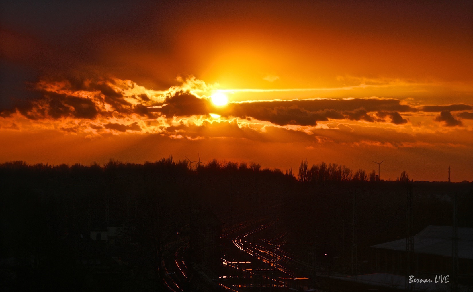 Bernau: Sonnenuntergang zum Feierabend