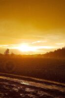 Bernau: Mit Gewitter und Regenbogen in den Feierabend 5 20160415_193621