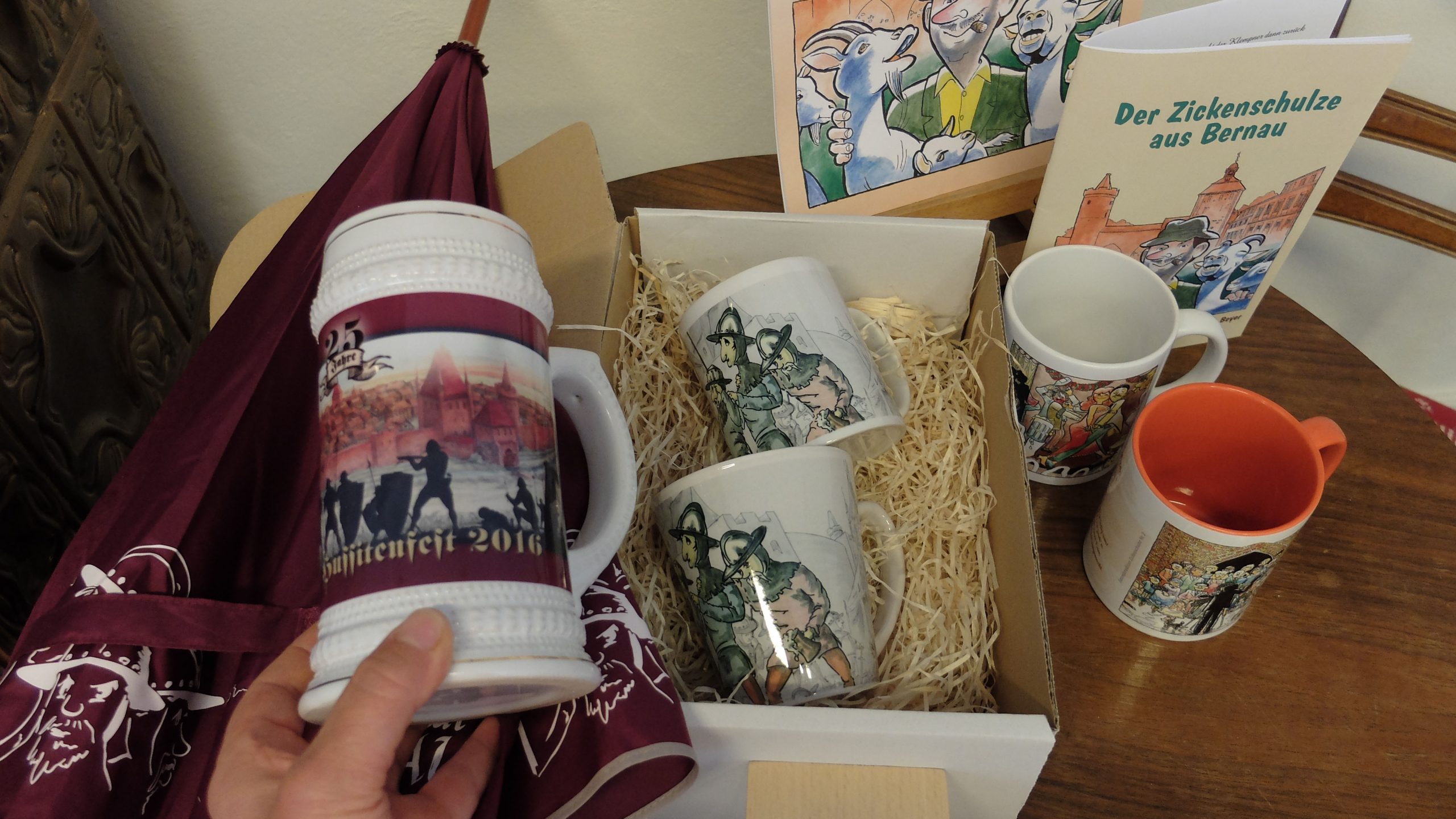 Tourist-Information bietet Hussitenfest Bernau - Geschenke an 4 Tourist Info Bernau - Hussitenfest Bernau