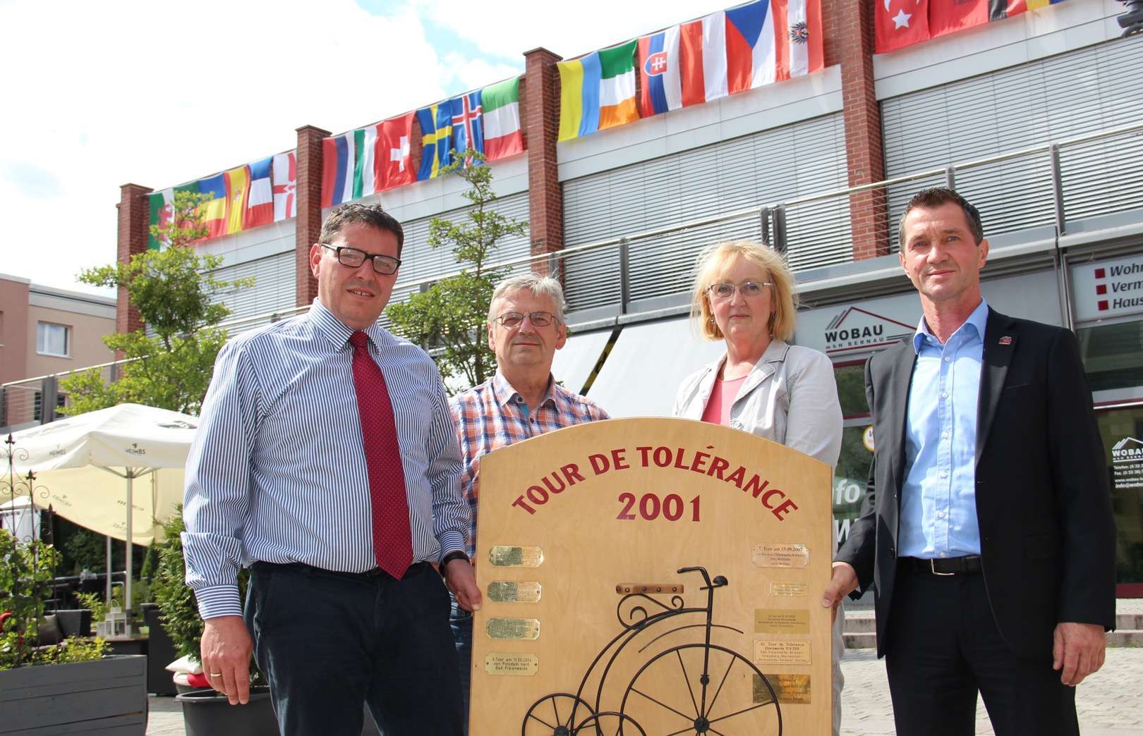 Bernau bei Berlin übernimmt die "Tour de Tolérance" 2016