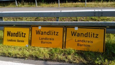 Wandlitz - Barnim: Ortsschild-Dieb: Plagte das schlechte Gewissen?