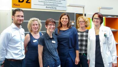 Senatorin Sandra Scheeres besucht die Kinderschutzambulanz im HELIOS Klinikum Berlin-Buch