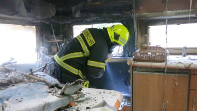 Bernau: Wohnanhänger geht in Flammen auf - Urlaub beendet 16 Bernau: Wohnanhänger geht in Flammen auf - Urlaub beendet