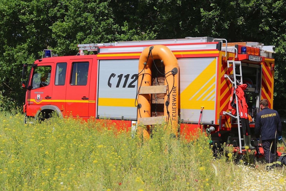Kinder in Seenot - Feuerwehr Altenhof rettet 2 Kinder vom Grimnitzsee