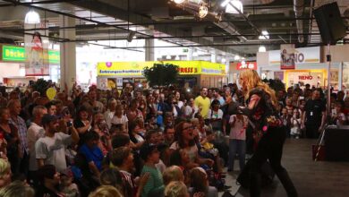 LOONA LIVE der Bahnhofs-Passage - Video online