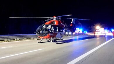 Polizei: Schwerer Verkehrsunfall und Transporter in Bernau entwendet