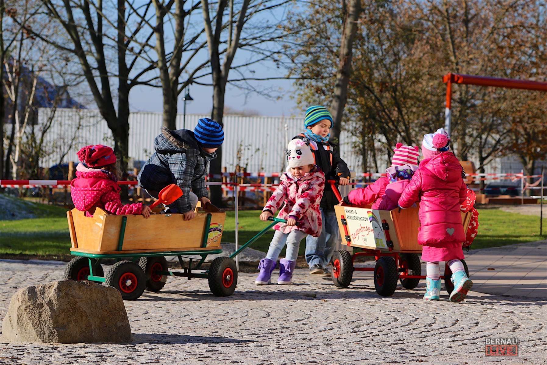 Bernau: Neue Außenanlage im Kinder- und Familienzentrum Regenbogen