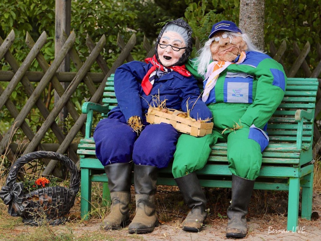 Euch ein schönes Wochenende und einen Gruss an die Großeltern 2 Bernau: Euch ein schönes Wochenende und einen Gruss an die Großeltern