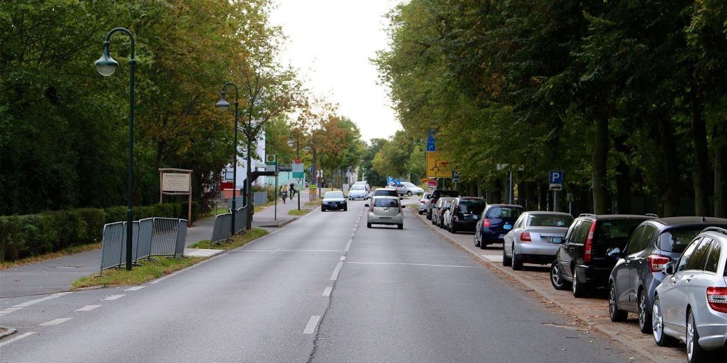 878 Unterschriften für Zebrastreifen an der Oranienburger Straße 7 Bernau: 878 Unterschriften für Zebrastreifen an der Oranienburger Straße