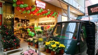 Blumen, Blumen, Blumen - Wiedereröffnung Blume 2000 in Bernau