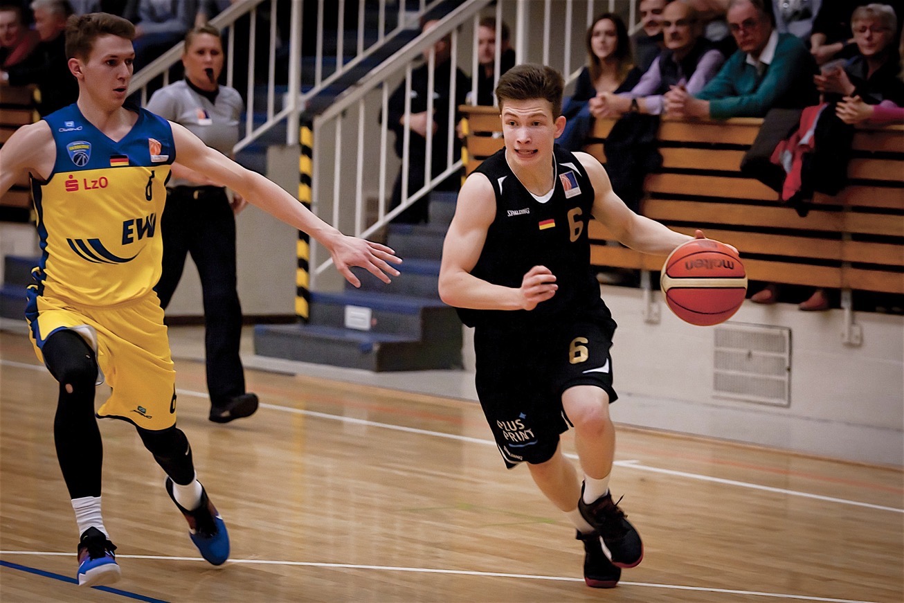 Basketball: Lok Bernau verteidigt Tabellenführung im Spitzenspiel