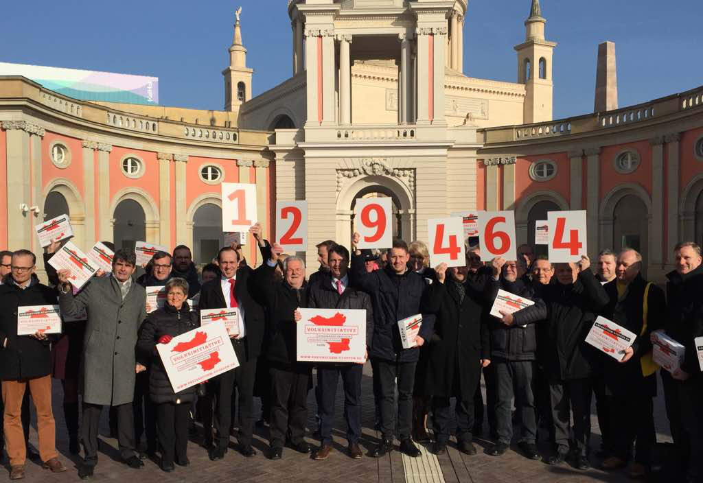 (Bernau) (Volksinitiative) 129.464 Unterschriften gegen die Kreisgebietsreform