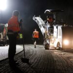 20 Tonnen Asphalt für die Kreuzung an der Jahnstraße in Bernau 26 Bernau LIVE