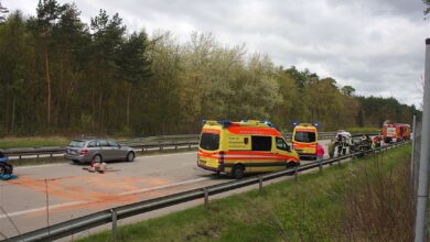 Schwerer Verkehrs-Unfall auf der A11 in Höhe Bernau Nord