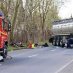 Schwerer Verkehrsunfall zwischen Motorrad und LKW in Albertshof 2 Bernau LIVE