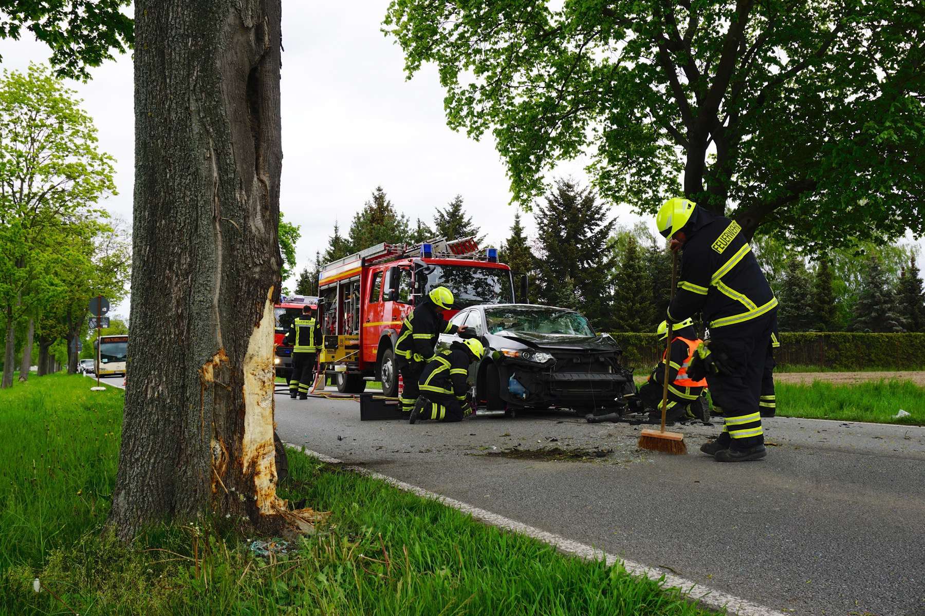 Bernau: Schwerer Verkehrsunfall und ausgesetzte Schulkinder