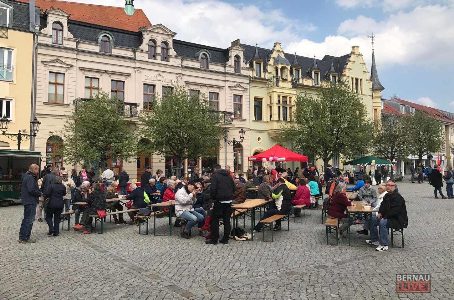 Bürgerfest zum 1. Mai auf dem Marktplatz Bernau