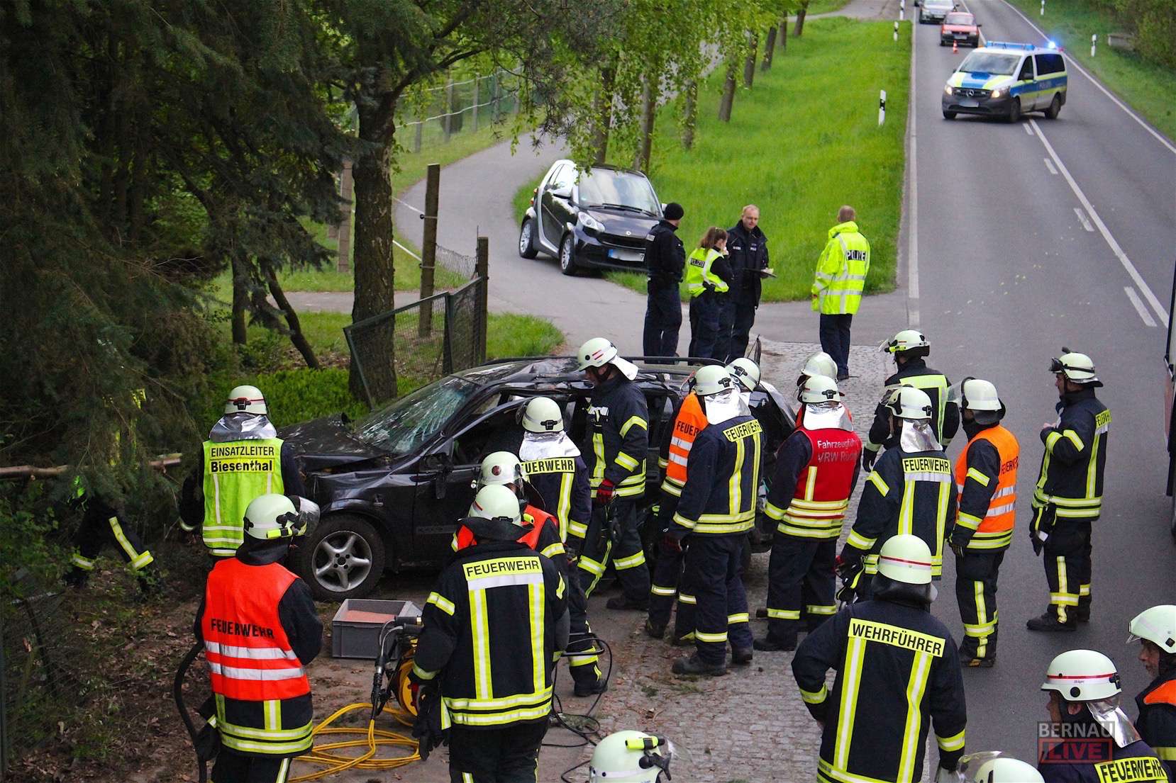 Schwerer Verkehrsunfall zwischen Rüdnitz und Bernau