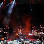 Ein traumhafter Sommerabend mit BIRDY in der Waldkirche Lobetal 11 Bernau LIVE