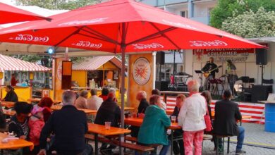 Heute: LIVE Musik und Tanz auf dem Marktplatz Bernau