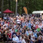 Ein traumhafter Sommerabend mit BIRDY in der Waldkirche Lobetal 18 Bernau LIVE