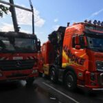 Bernau: Verunfallter LKW soeben aus dem Graben gehoben 2 Bernau LIVE