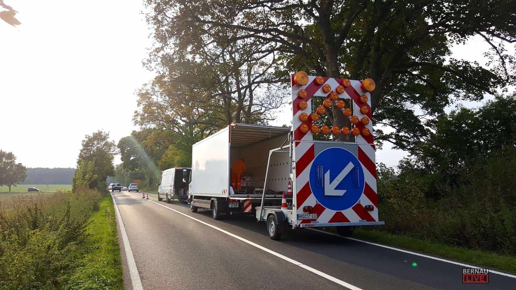 Bernau: Rüttelstreifen an L31 sollen Unfallschwerpunkt entschärfen