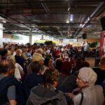 Achim Petry und Familienprogramm sorgten für volle Bahnhofs-Passage 10 Achim Petry und Familienprogramm sorgten für volle Bahnhofs-Passage