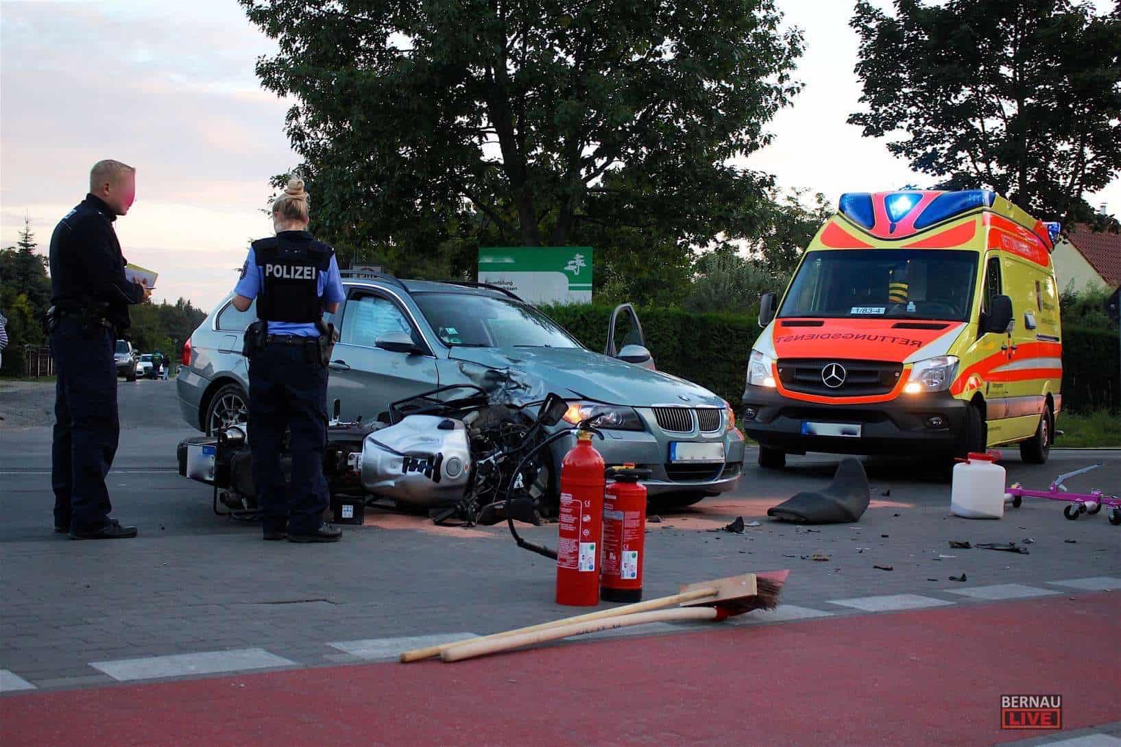 Bernau: Schwerer Motorradunfall in Schönow