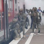 Großübung der Bundespolizei, GSG9, BFE+ am Bhf. Lichtenberg 26 Bernau LIVE