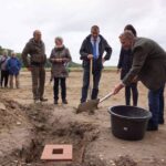 Grundsteinlegung: Na gut, dass wir gestern Tiger Diego besucht haben 31 Bernau LIVE