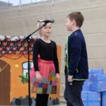 Weihnachtstrubel und viel Theater im Hort der Grundschule am Rollberg 22 Bernau LIVE