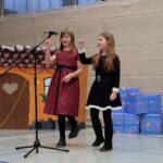 Weihnachtstrubel und viel Theater im Hort der Grundschule am Rollberg 11 Bernau LIVE