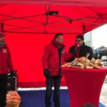Über 700 Gratis-Weihnachtsstollen in Bernau von BB Radio verteilt 12 Bernau LIVE