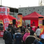 Über 700 Gratis-Weihnachtsstollen in Bernau von BB Radio verteilt 7 Bernau LIVE