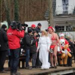 Advents-Eisbaden im Obersee in Lanke bei 3.3 Grad Wassertemperatur 15 Bernau LIVE
