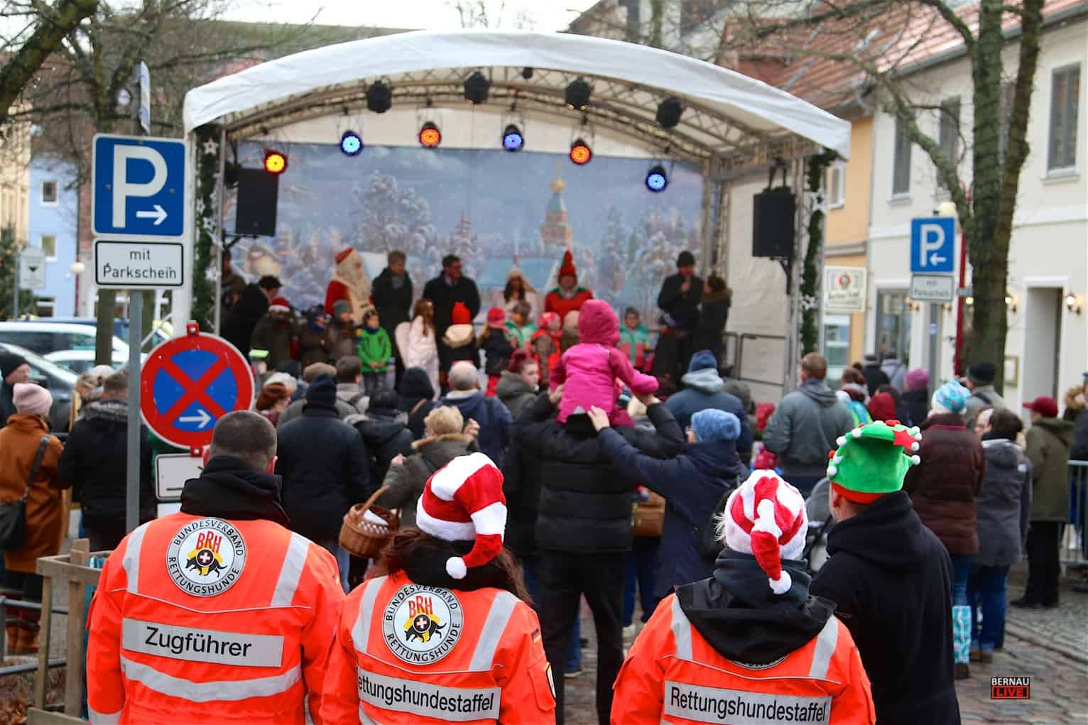 Weihnachtsmarkt in Bernau bei Berlin soeben eröffnet