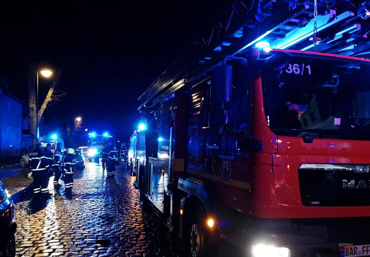 Bernau: Feuer in einem Haus für betreutes Wohnen - 6 Verletzte