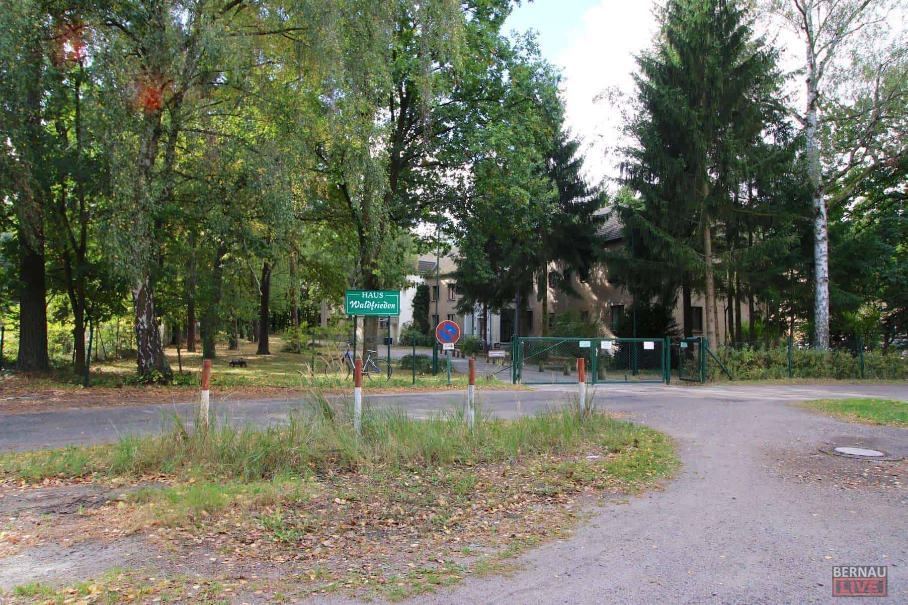 Bernau: Flüchtlingsunterkunft in der Lanker Straße wird geschlossen 10 Bernau: Flüchtlingsunterkunft in der Lanker Straße wird geschlossen