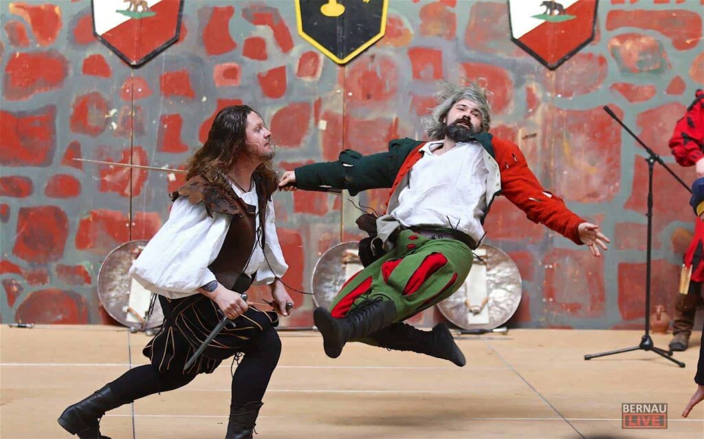 Willkommen zum 22. Schwertkämpfertreffen in Bernau bei Berlin 3 21. Schwertkämpfertreffen in Bernau wirft seine Schatten voraus