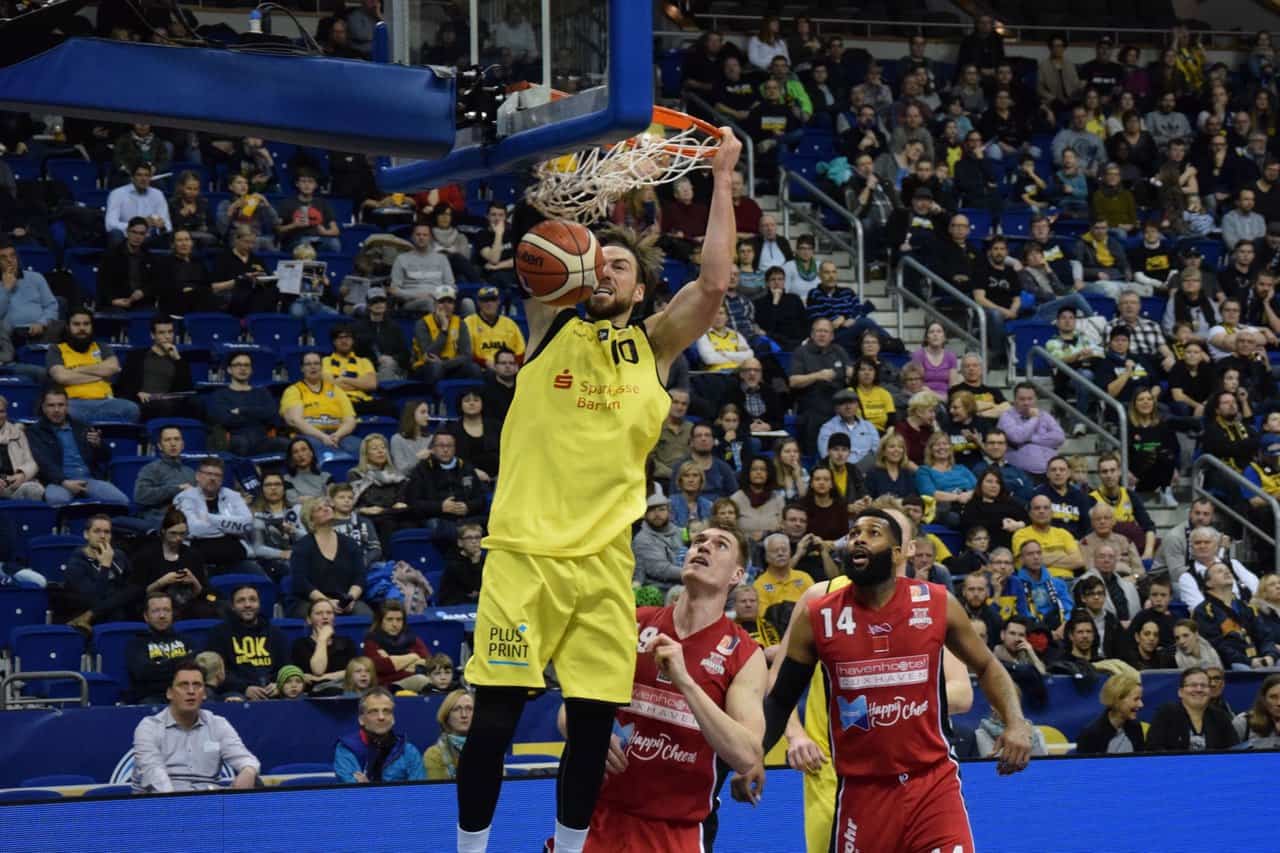 LOK Bernau muss Auswärtsniederlage zum Playoffs-Auftakt einstecken 10 Alles oder Nichts - LOK Bernau muss Playoffs-Heimspiel gewinnen