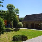 Minister Vogelsänger übergab 746.000 Euro an Schulcampus in Grüntal 13 Sommerwetter, blauer Himmel und ein Förderscheck in Höhe von 746.000 Euro von Minister Jörg Vogelsänger. Diesen durften vor gut einer Stunde Biesenthals Amstdirektor André Nedlin, Schulleiterin Frau Villain und Herr Schubert von der Gemeinde Sydower Fließ entgegennehmen.