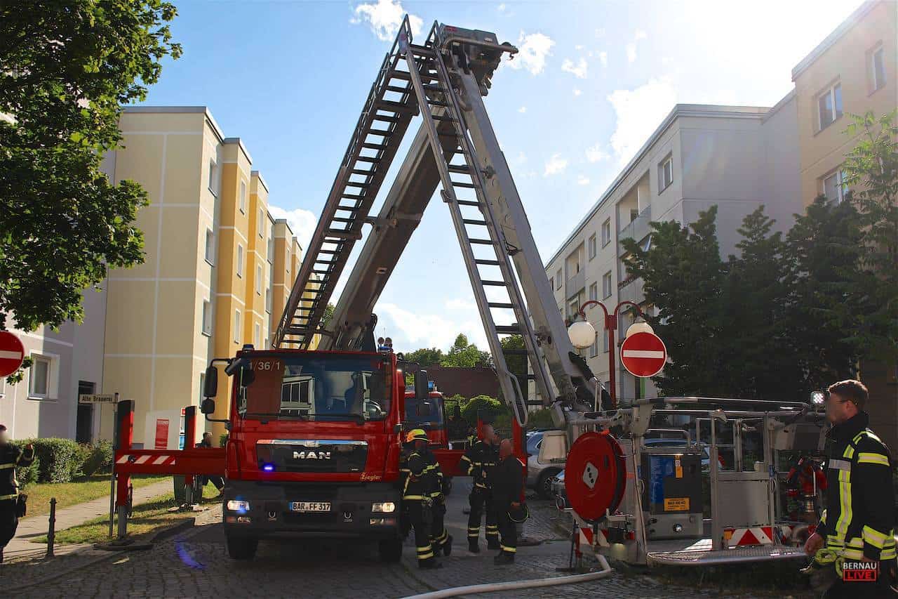 Großeinsatz der Feuerwehr in der Innenstadt von Bernau