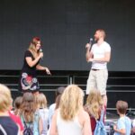 Bernau (Barnim): Am vergangenen Samstag fand der 1. "Video Stage Bernau" in Bernau statt. Ein kleines Festival mit "Stars" der Social Media Szene. Nachdem der Bernauer Stadtpark noch am Freitag rappelvoll war, wurde es am Samstag "etwas" übersichtlicher und die Besucherzahlen lagen leider deutlich unter den Erwartungen der Veranstalter.