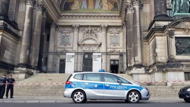 Berlin: Schüsse im Berliner Dom - Randalierer durch Polizei angeschossen