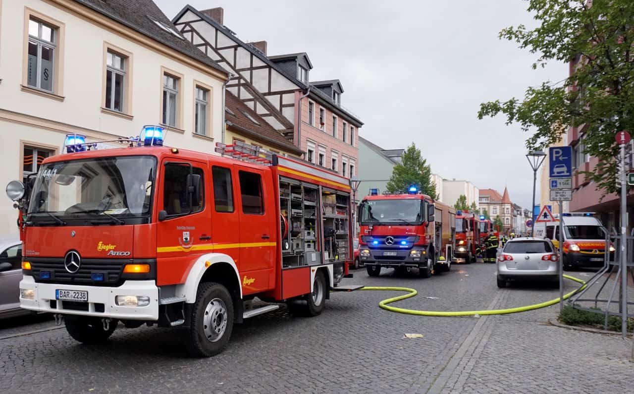 Zwei Brände in Bernau sorgten für Großeinsatz der Feuerwehren