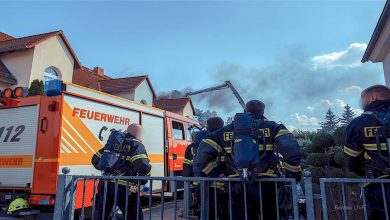 Feuerwehr: Brand eines Reihenhauses in Bernau bei Berlin
